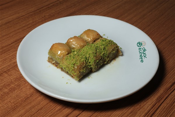 Fıstıklı Özel
